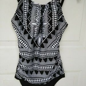 Beautiful One Piece Swimsuit (Size 6)